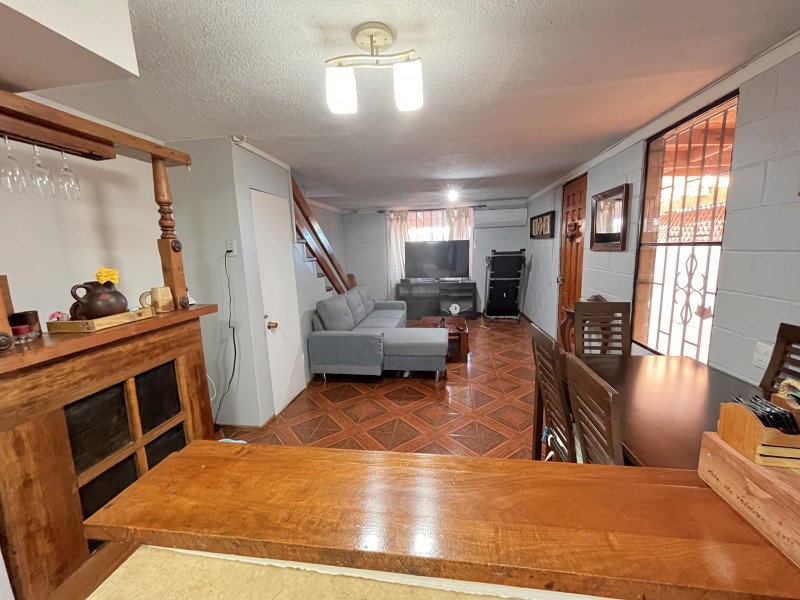 Hermosa Casa en Venta 3D2B, Con Estacionamiento, Puente Alto