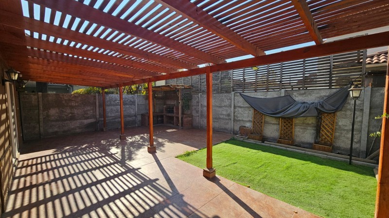 Se Arrienda Hermosa Casa en Chicauma