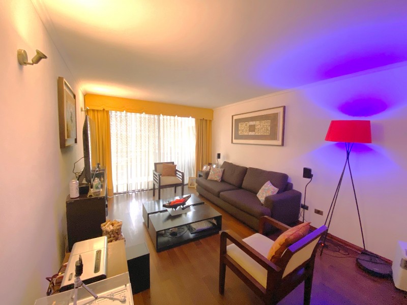 Venta Amplio Departamento Providencia