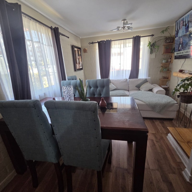 Se Vende Hermosa Casa en Condominio, Limache