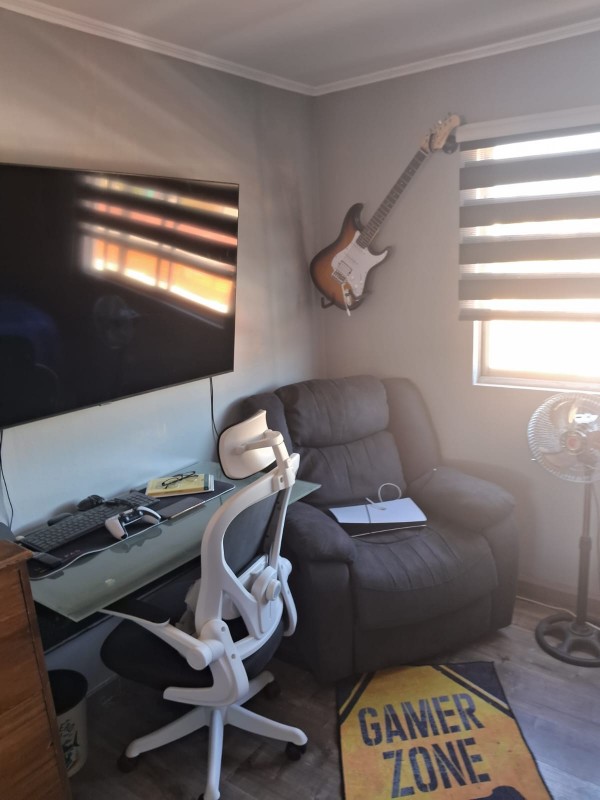 Se Vende Hermosa Casa en Condominio, Limache