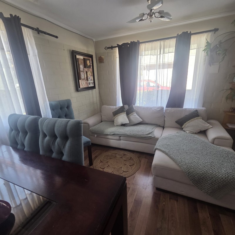 Se Vende Hermosa Casa en Condominio, Limache