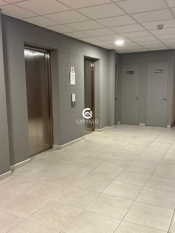 Carrillo Propiedades Vende Oficina en Edificio Vanguardia