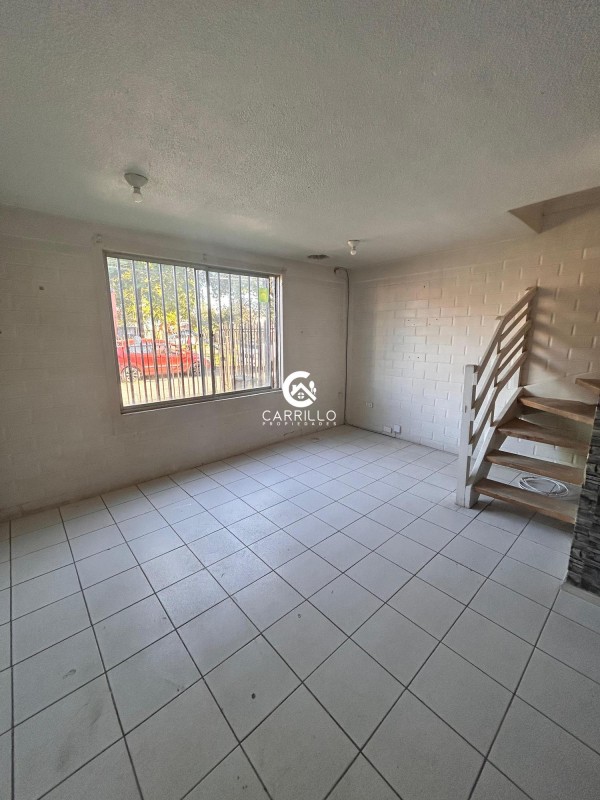Arrendamos Casa en Villa los Castaños de Labranza