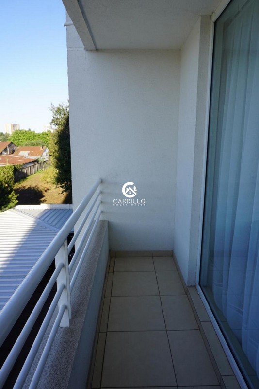 Arrendamos Estudio Con Balcon