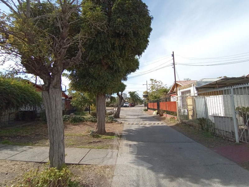 Se Arrienda Amplia Casa. Cruce Colón. San Bernardo