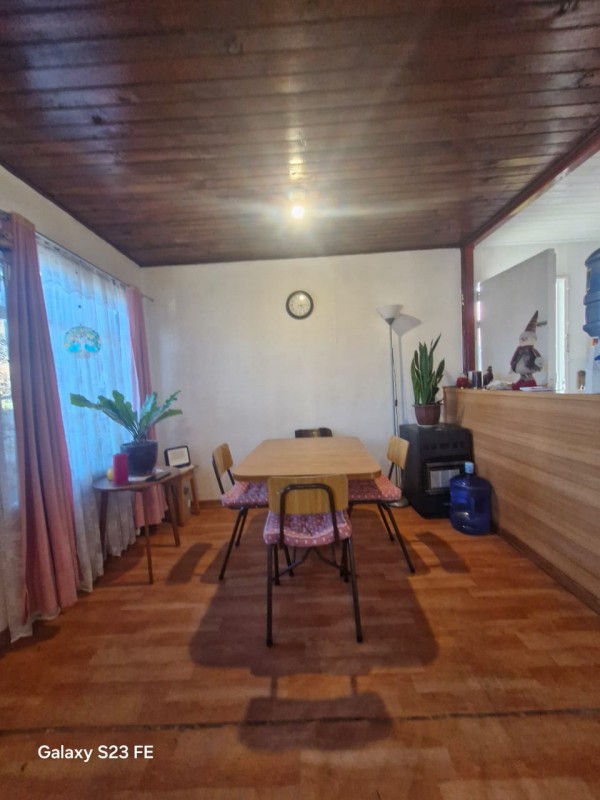 Casa Estilo Cabaña en el Corazón de Cerro Alegre