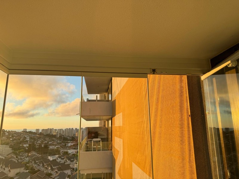 Excelente Departamento Seminuevo - Lomas de Montemar, Concón