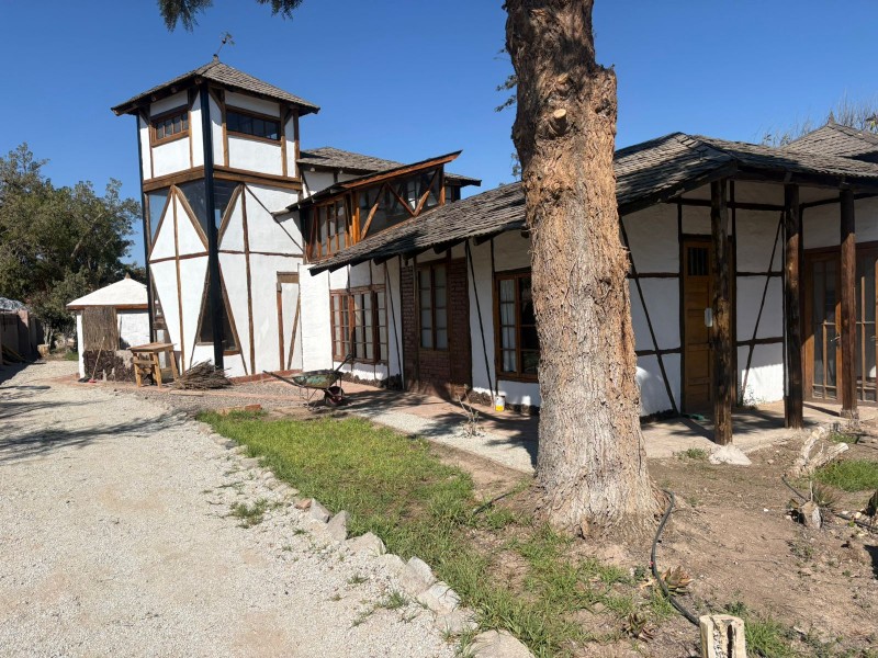 Hermosa y Gran Casa en Arriendo
