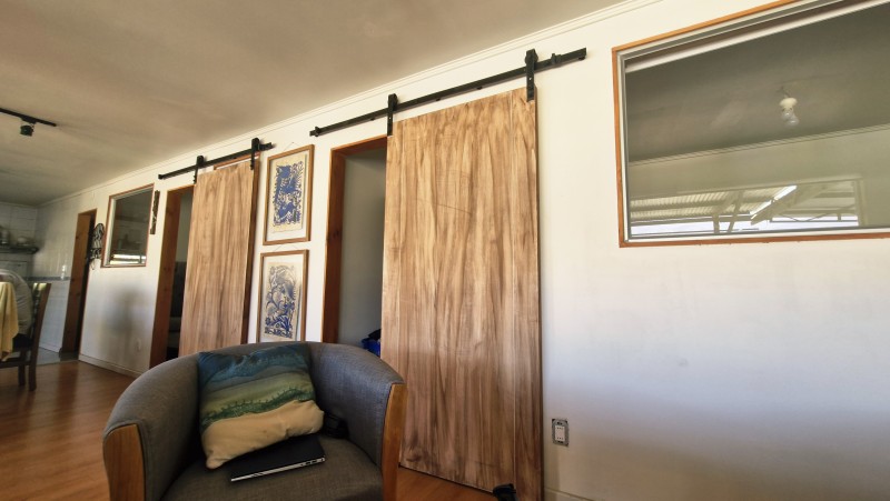 Galpon,bodega,1 Continente y Casa en 2 Piso.