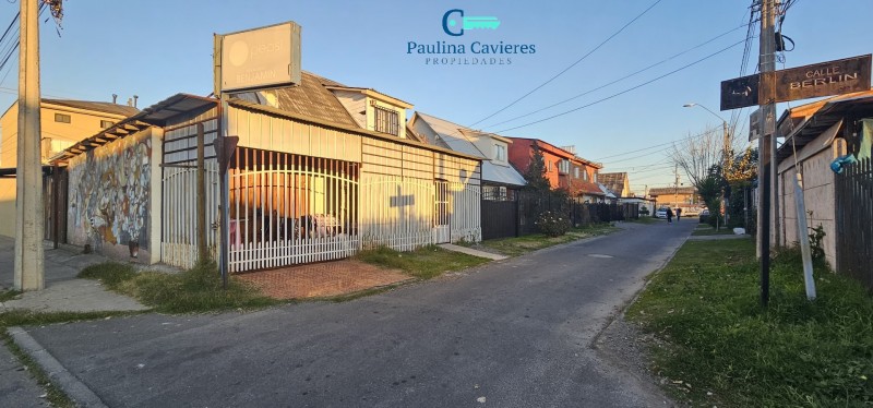 Casa Esquina S. Sebastian de Rauquen, Comercial/habitacional