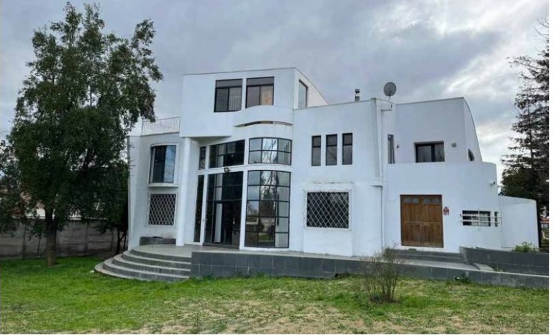 Casa Comercial , Excelente Estado, Talca