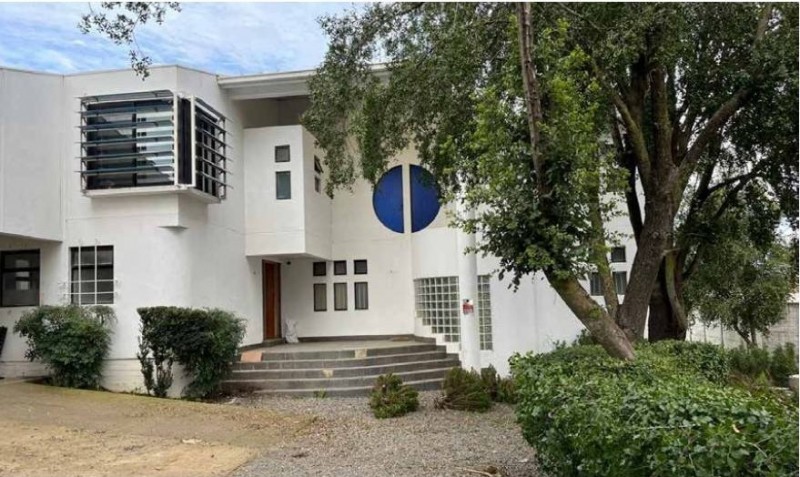 Casa Comercial , Excelente Estado, Talca