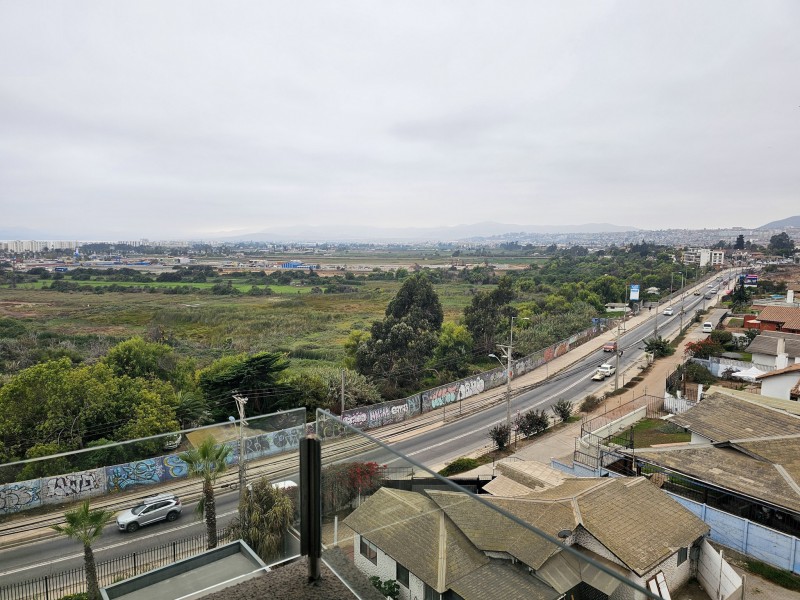 Depto 3D/2B Con Piscina y Vista Al Humedal en Coquimbo