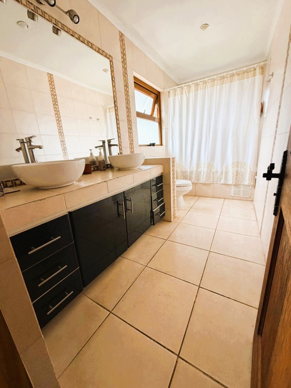 Venta de Casa Av. 4 Esquinas, la Serena (Cód. 1288)