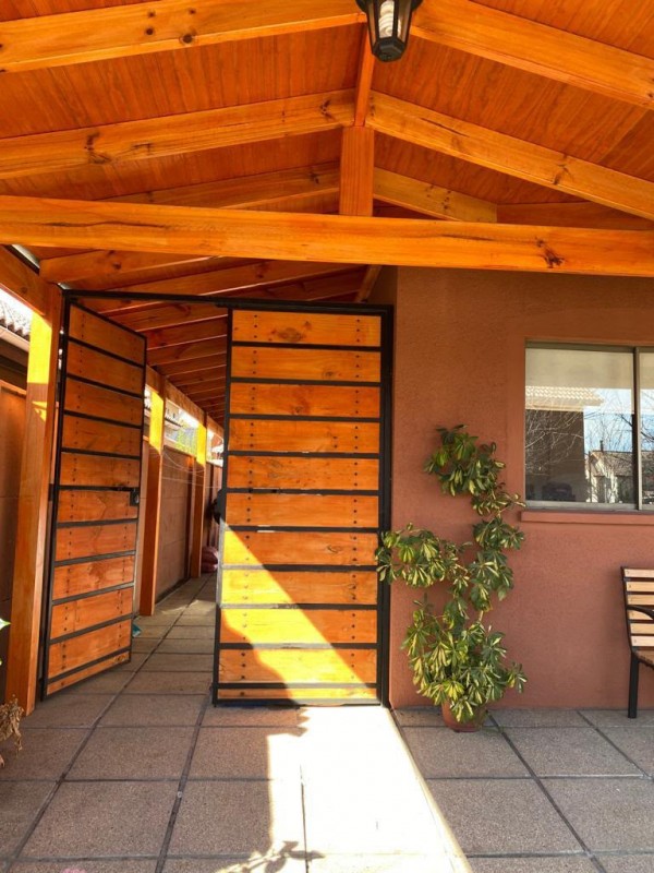 en Venta Hermosa Propiedad Ubicada en Cond. Haras de Machali