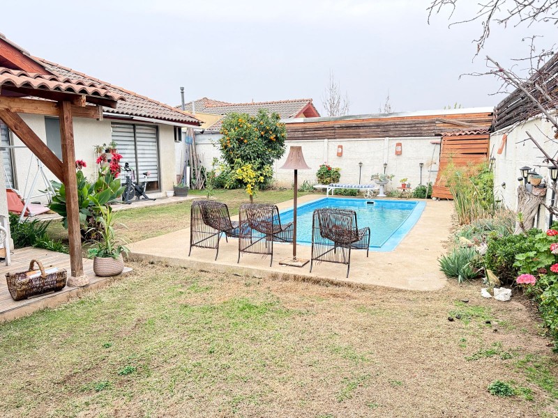 en Arriendo Hermosa Casa en Polo de Machalí