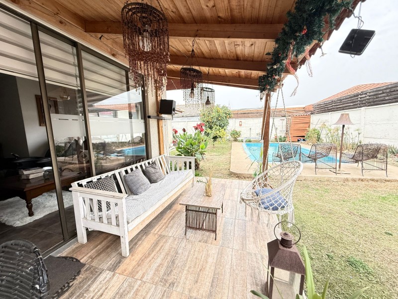 en Arriendo Hermosa Casa en Polo de Machalí