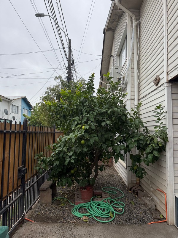 en Venta Casa de 2 Pisos en Villa Alonso de Ercilla, Rengo.