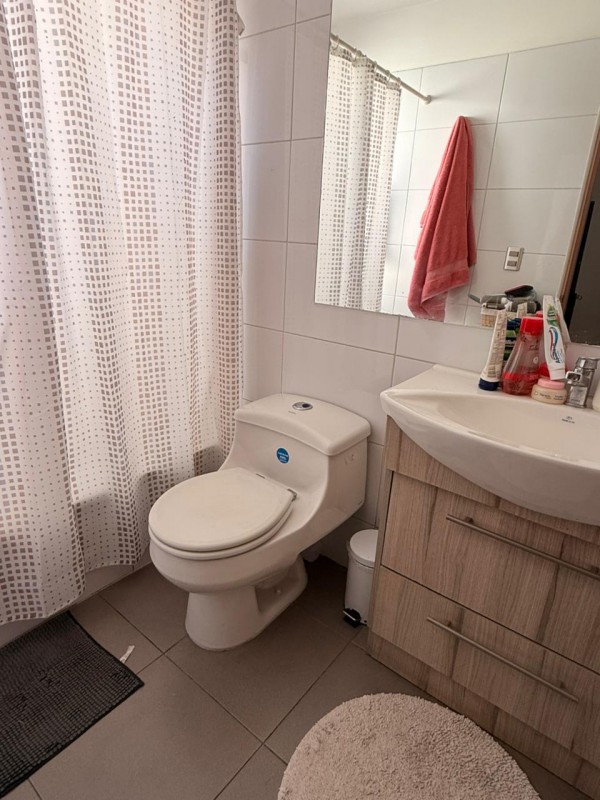 en Venta Casa Ubicada en Valle Lo Castillo, Machali.