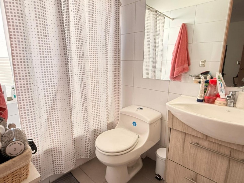 en Venta Casa Ubicada en Valle Lo Castillo, Machali.