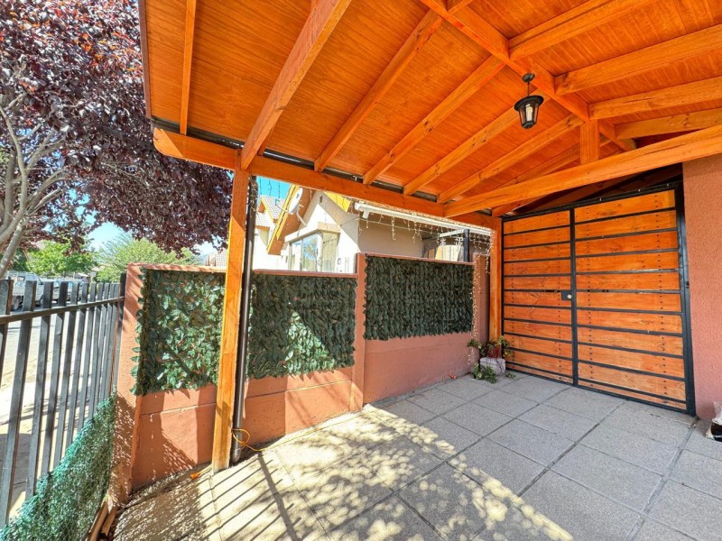 en Venta Hermosa Propiedad Ubicada en Cond. Haras de Machali