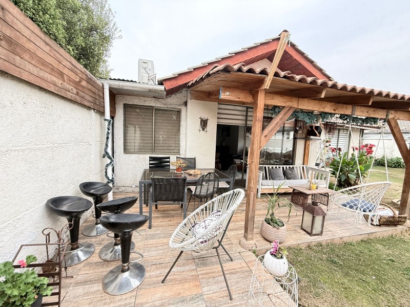 en Arriendo Hermosa Casa en Polo de Machalí