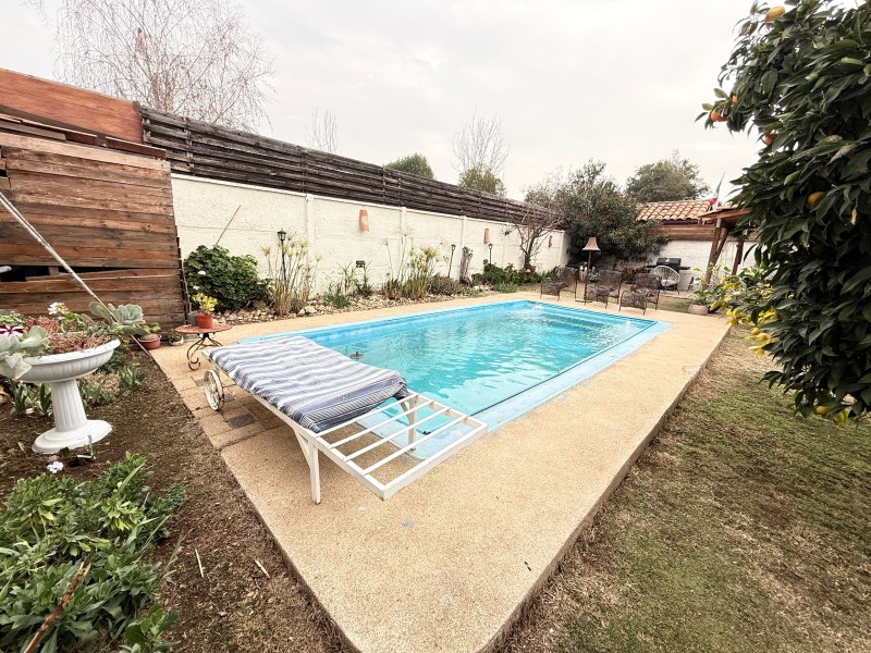 en Arriendo Hermosa Casa en Polo de Machalí