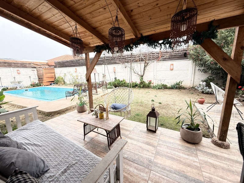 en Arriendo Hermosa Casa en Polo de Machalí