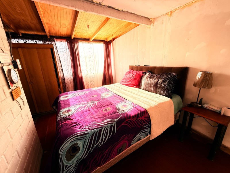 en Venta Casa 2 Pisos en Villa los Cristales Sector Oriente