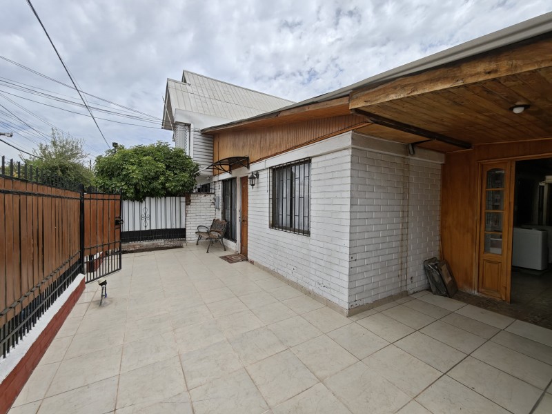 Se Vende Casa A 2 Cuadras de Mall Arauco Maipu