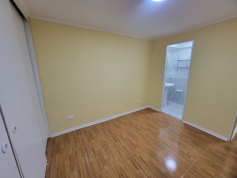 Se Arrienda Departamento en Barrio las Rosaa