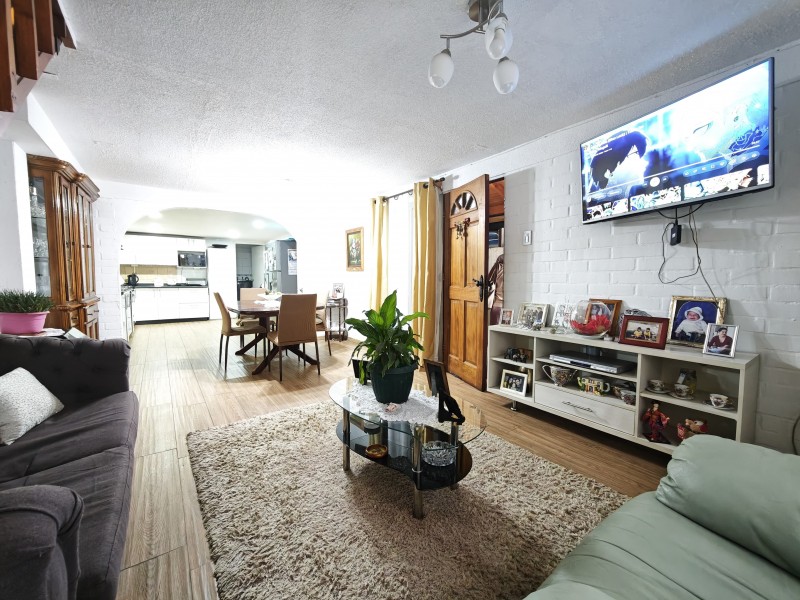 Se Vende Casa en Villa Manuel Rojas 3, Maipú