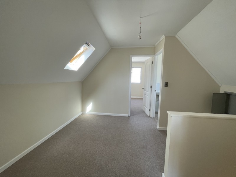 Casa en Arriendo, A 1 Cuadra Colegio Concepcion Linares