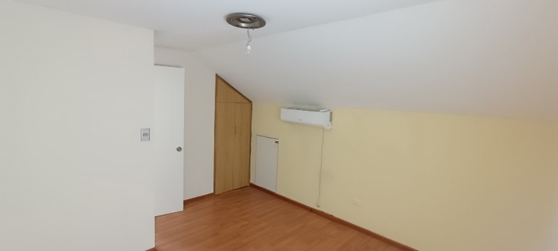 Arriendo Casa en Condominio en Peñaflor