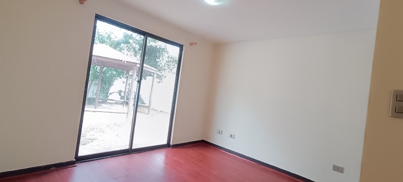 Arriendo Casa en Condominio en Peñaflor
