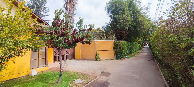 Arriendo Casa en Condominio en Peñaflor