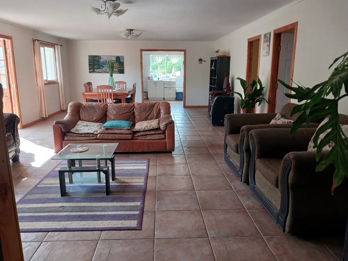 Amplia Casa Con Piscina en Condominio Miraflores