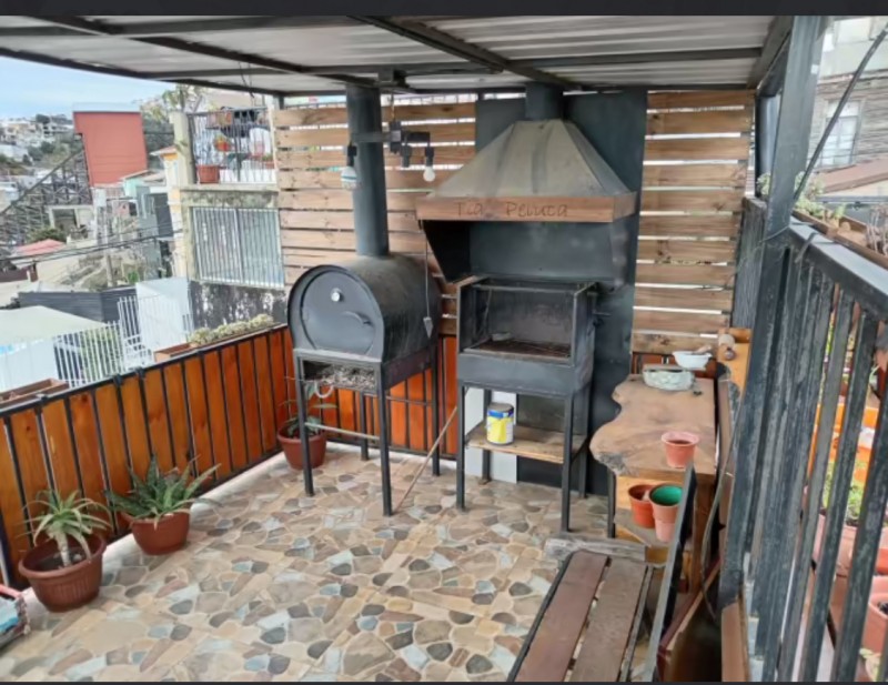 Casa Grande Con Vista A la Bahía de Valparaiso