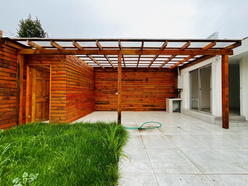 Centrica Casa en Arriendo