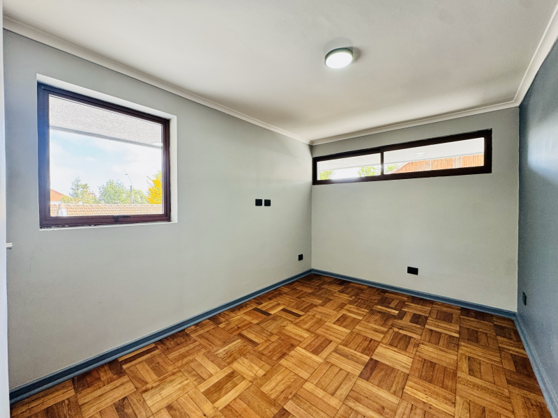 Casa Centrica y Remodelada en Venta