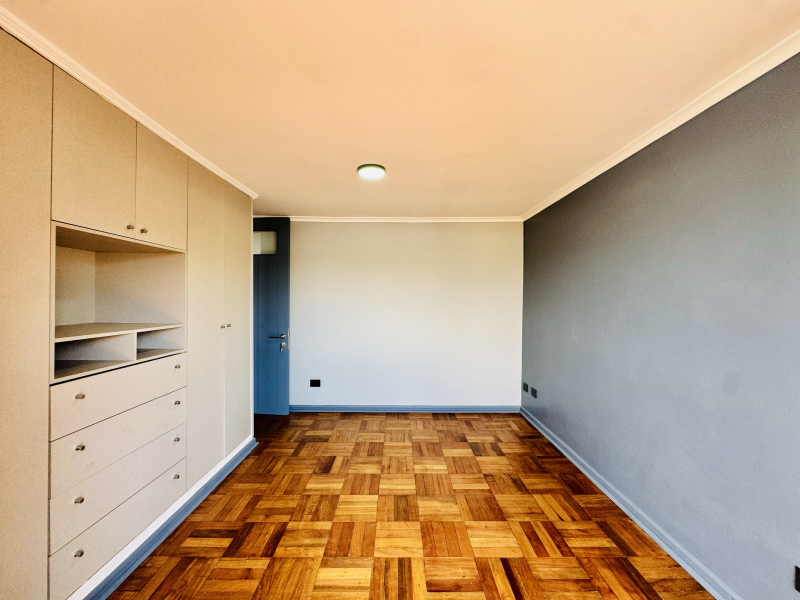 Casa Centrica y Remodelada en Venta