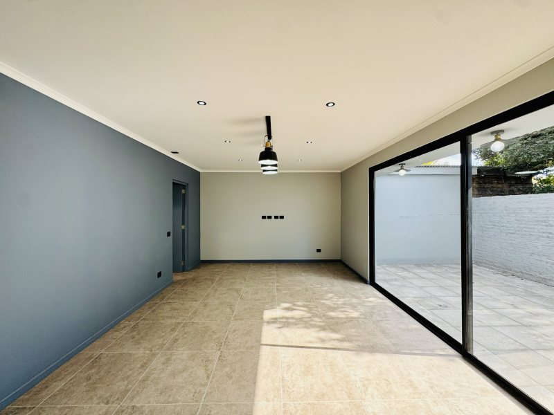 Casa Centrica y Remodelada en Venta