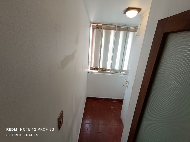 Vendo Amplio Depto. Dúplex 2D-2B-1E en Cond. Anakena, Viña