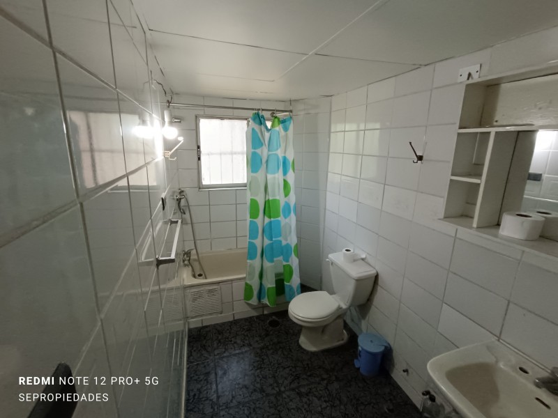 Vendo Amplia Casa 7D, 3B en Sector Marga Marga Quilpué