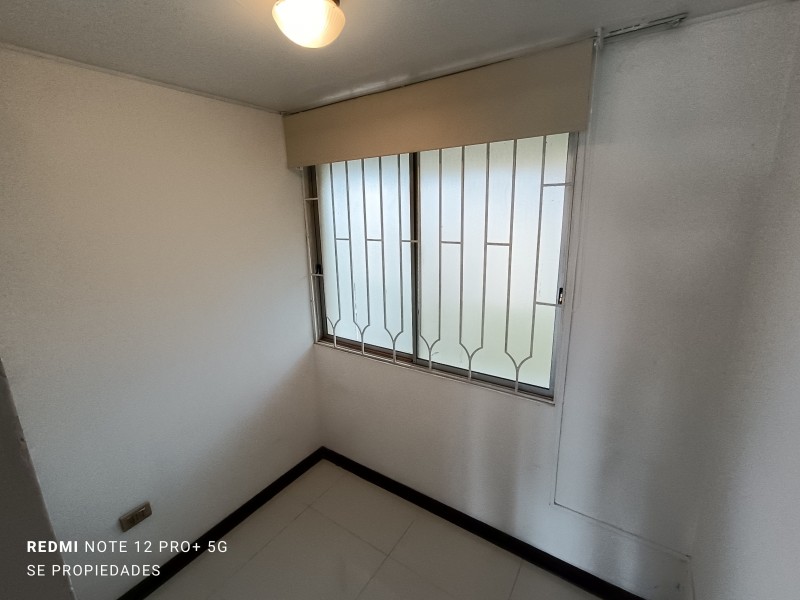 Vendo Amplio Depto. Dúplex 2D-2B-1E en Cond. Anakena, Viña