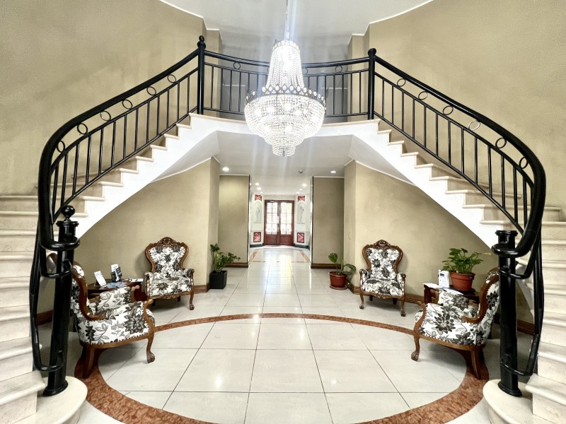 Impecable, Gran Vista, Metro Santa Lucia 2D2B+1E1B