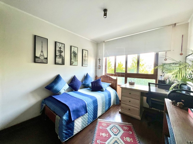 Impecable, Vistas A Jardines Interiores, 3D2B+Sala+2E1B