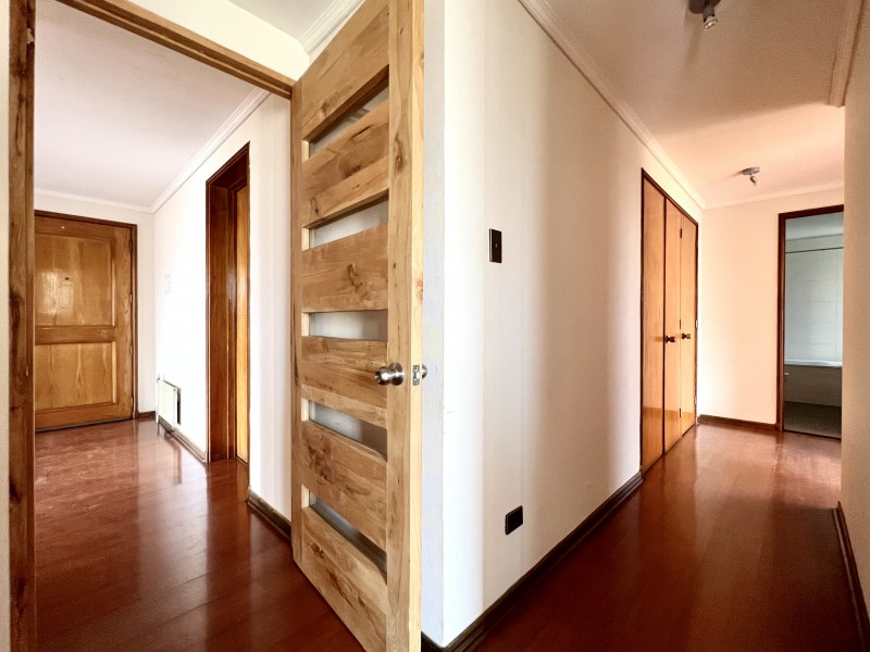 Espacios Amplios, Gran Terraza y Vista 4D3B+2E1B