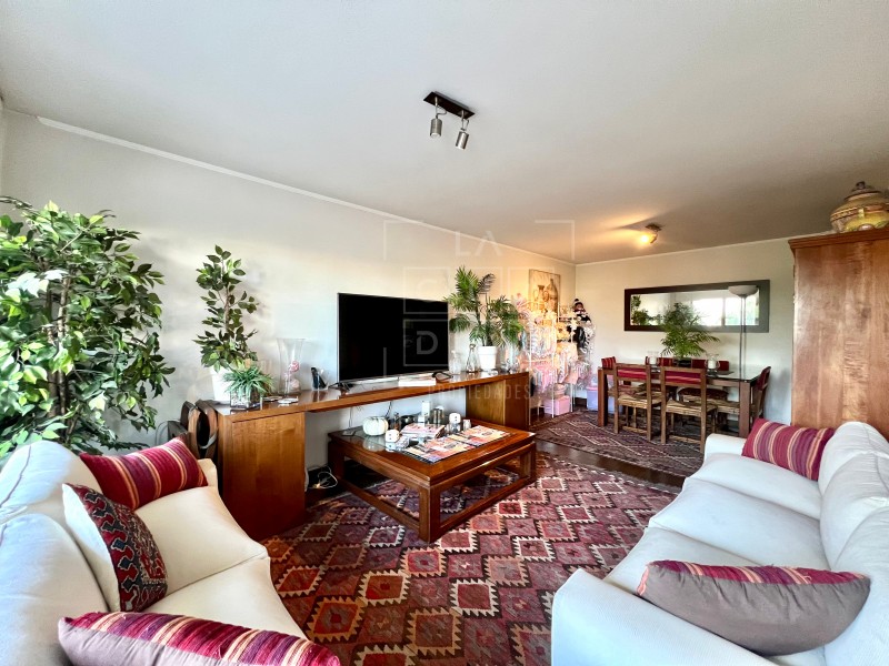 Impecable, Vistas A Jardines Interiores, 3D2B+Sala+2E1B